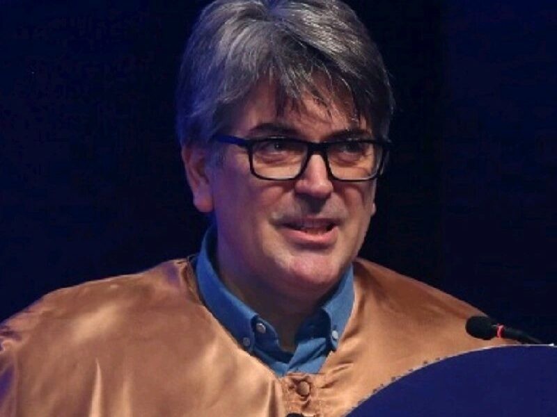 Guillermo de Haro, experto en generalismo, economía y estrategia multidisciplinar.